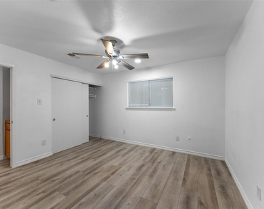 5221 Cordova Avenue - Photo Thumbnail 19