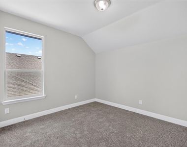 1026 Camphor Street - Photo Thumbnail 19
