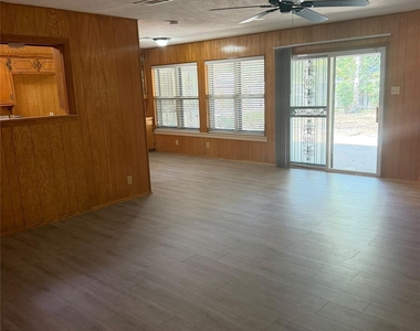 832 Overhill Drive - Photo Thumbnail 3