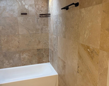 2126 Fleur De Lis Court - Photo Thumbnail 17