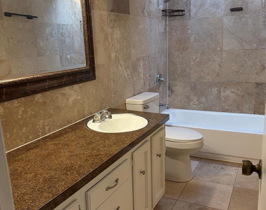2126 Fleur De Lis Court - Photo Thumbnail 15