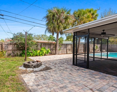 3697 Holly Drive - Photo Thumbnail 10