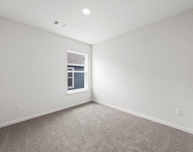 10105 Throttle Lane - Photo Thumbnail 10