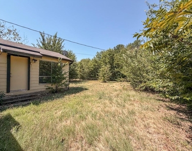 1322 Biggs Terrace - Photo Thumbnail 18