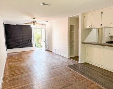 1322 Biggs Terrace - Photo Thumbnail 2