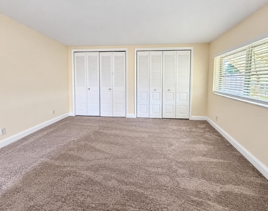 5456 Ne 1st Avenue - Photo Thumbnail 12