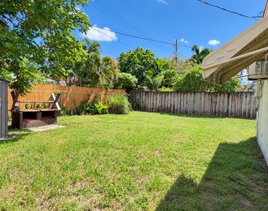 5456 Ne 1st Avenue - Photo Thumbnail 6