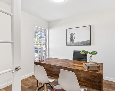 3170 Golfing Green Drive - Photo Thumbnail 7