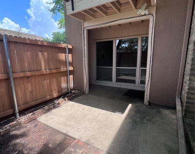 5604 Boca Raton Boulevard - Photo Thumbnail 20