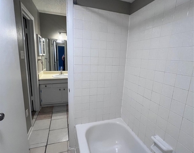 5604 Boca Raton Boulevard - Photo Thumbnail 13