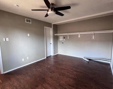 5604 Boca Raton Boulevard - Photo Thumbnail 8