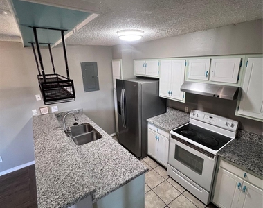 5604 Boca Raton Boulevard - Photo Thumbnail 5
