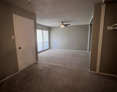 5604 Boca Raton Boulevard - Photo Thumbnail 16