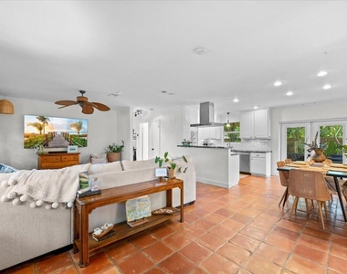 710 Cree Street - Photo Thumbnail 1