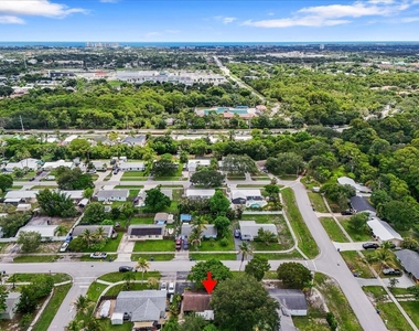 710 Cree Street - Photo Thumbnail 23