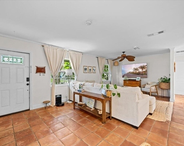 710 Cree Street - Photo Thumbnail 2