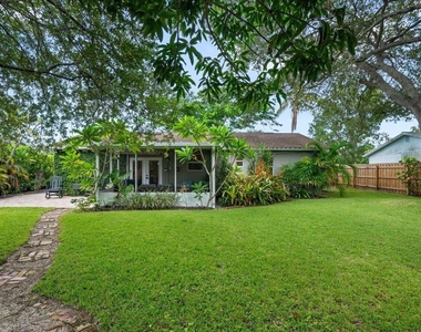 710 Cree Street - Photo Thumbnail 20