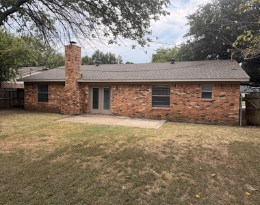 6605 Kitty Drive - Photo Thumbnail 16