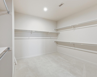2600 W 7th Street - Photo Thumbnail 28