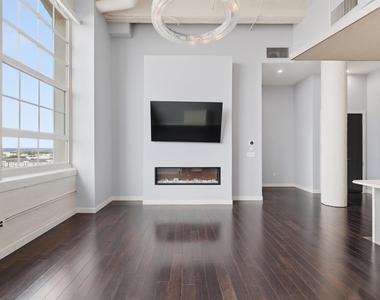 2600 W 7th Street - Photo Thumbnail 1