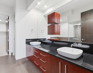 2600 W 7th Street - Photo Thumbnail 25