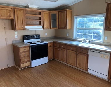 118 Windy Creek Court - Photo Thumbnail 3