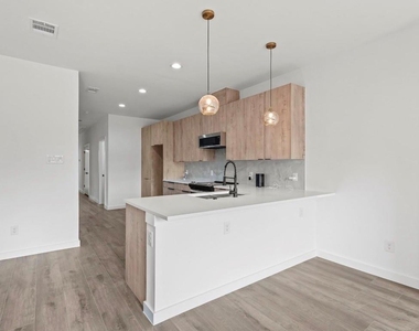 3625 Mount Royal Street - Photo Thumbnail 10
