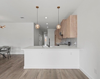 3625 Mount Royal Street - Photo Thumbnail 9