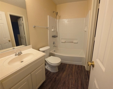 2820 Deer Ridge Drive - Photo Thumbnail 17