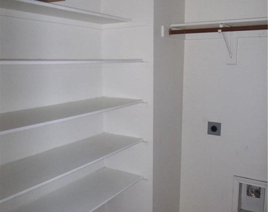 2820 Deer Ridge Drive - Photo Thumbnail 5