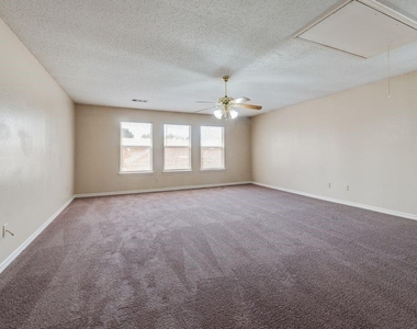 1557 Aberdeen Drive - Photo Thumbnail 18