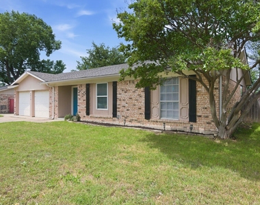 6413 Melinda Court - Photo Thumbnail 2
