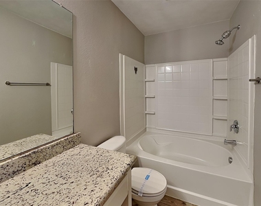 11828 Cottontail Drive - Photo Thumbnail 8