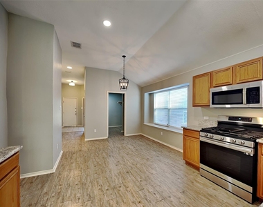 11828 Cottontail Drive - Photo Thumbnail 4