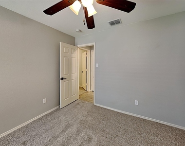 11828 Cottontail Drive - Photo Thumbnail 11