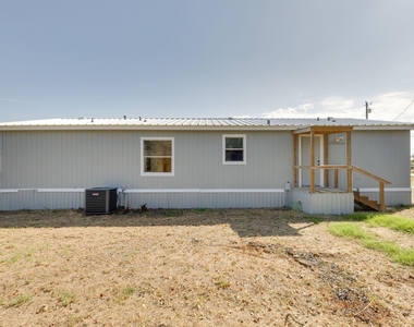 143 Summit Ridge Lane - Photo Thumbnail 16