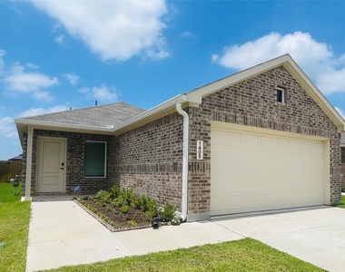 1405 Merlin Bluff Street - Photo Thumbnail 1