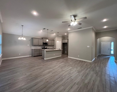 149 Frank Street - Photo Thumbnail 13