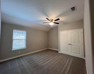 149 Frank Street - Photo Thumbnail 4