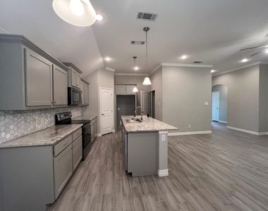 149 Frank Street - Photo Thumbnail 22