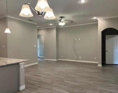149 Frank Street - Photo Thumbnail 15