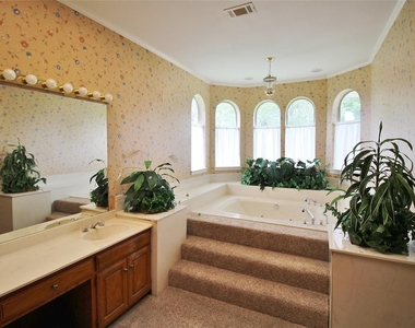 8150 Bob White Road - Photo Thumbnail 20