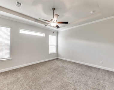 4592 Refugio Drive - Photo Thumbnail 21