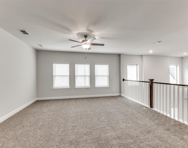 4592 Refugio Drive - Photo Thumbnail 19