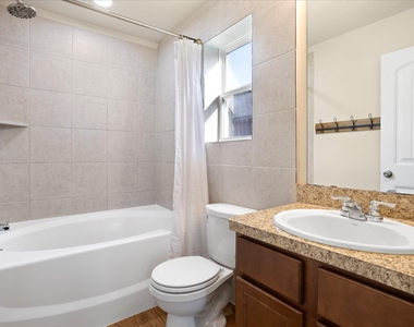 1604 Blue Jay Drive - Photo Thumbnail 18