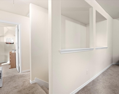 1604 Blue Jay Drive - Photo Thumbnail 21