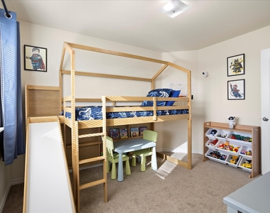 1604 Blue Jay Drive - Photo Thumbnail 28
