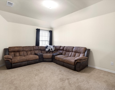 1604 Blue Jay Drive - Photo Thumbnail 22