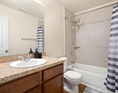 1604 Blue Jay Drive - Photo Thumbnail 29