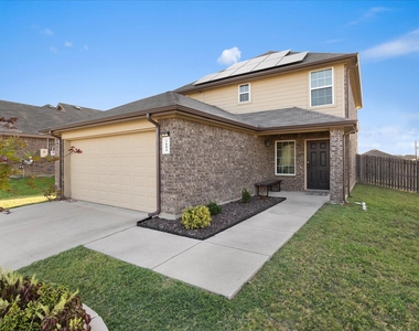1604 Blue Jay Drive - Photo Thumbnail 1